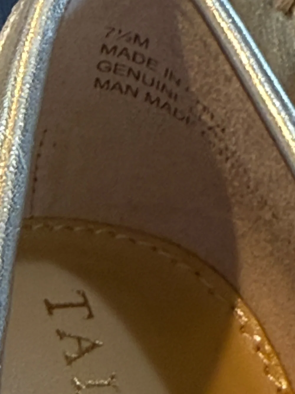 NEW Talbots LAURA LINK LEATHER LOAFERS - METALLIC Gold, Size 7.5